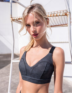 Rivaa - Black