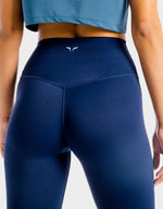 Load image into Gallery viewer, Core Agile Leggings - Navy
